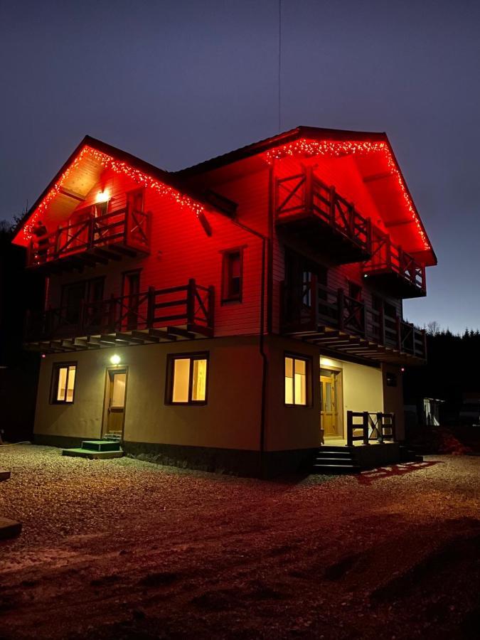 Hirska Kazka Hotel Polyanitsa Popovichevskaya Exterior photo